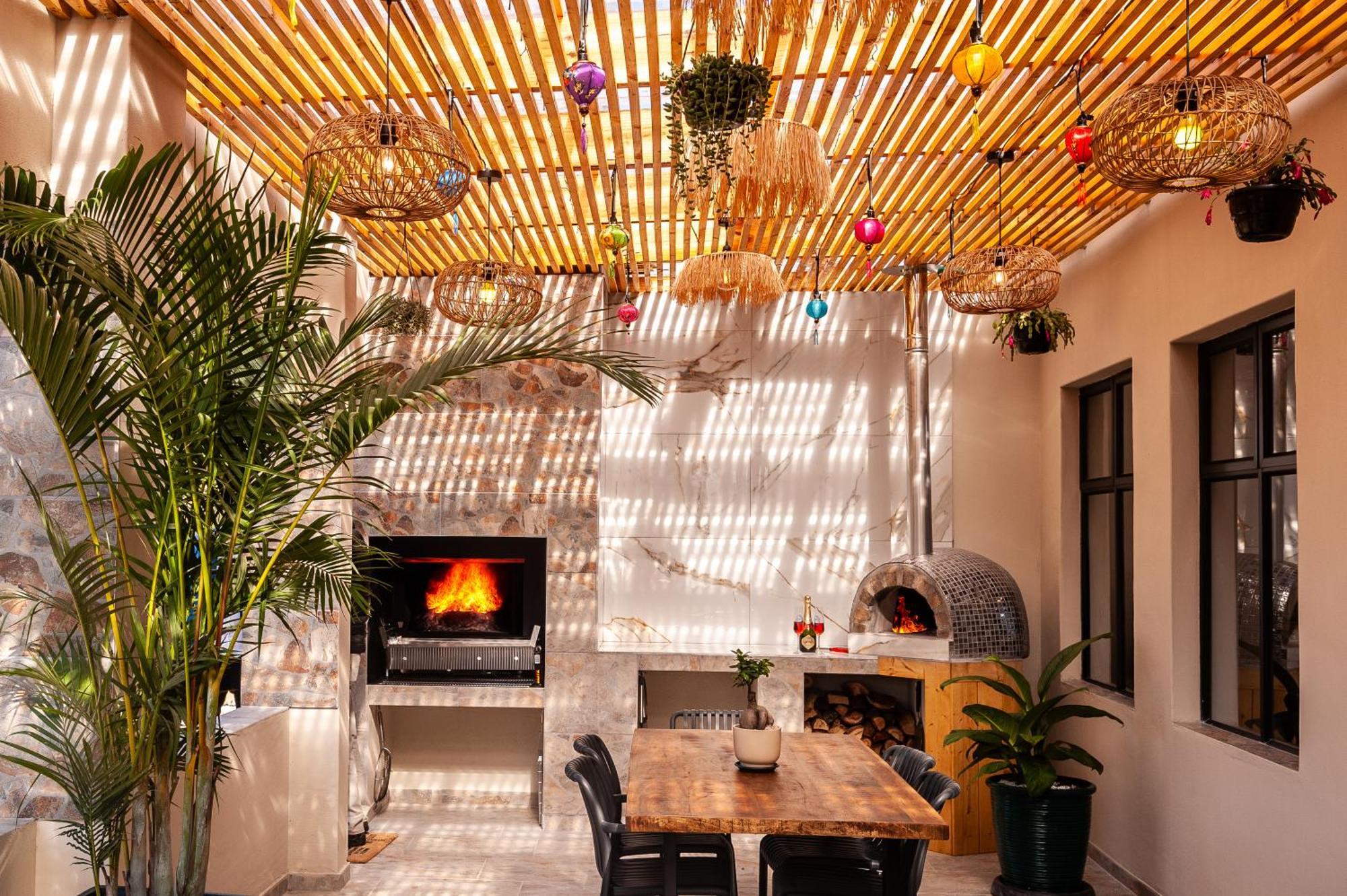 The Glass Castle Retreat *
