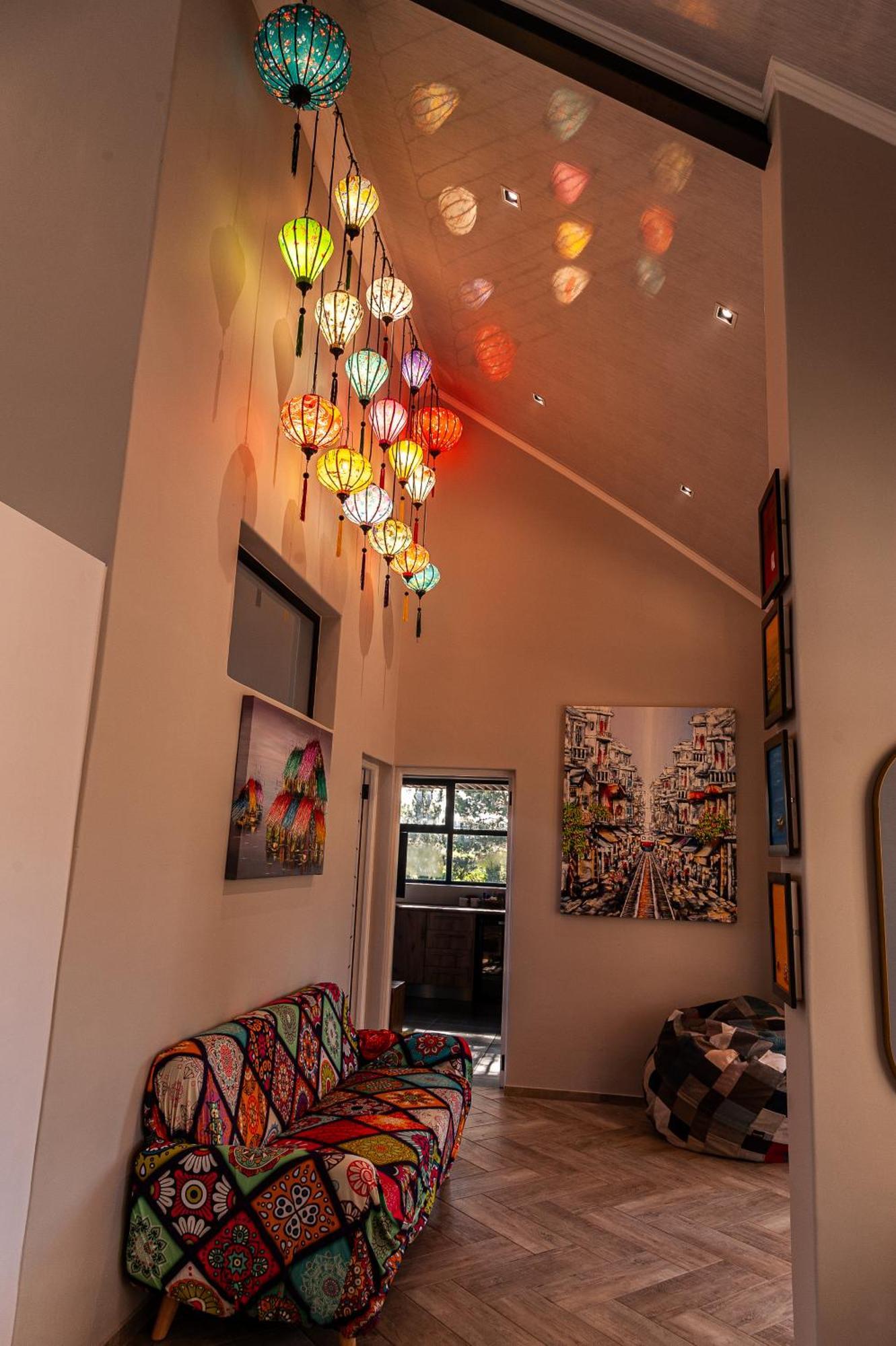 Villa The Glass Castle Retreat *